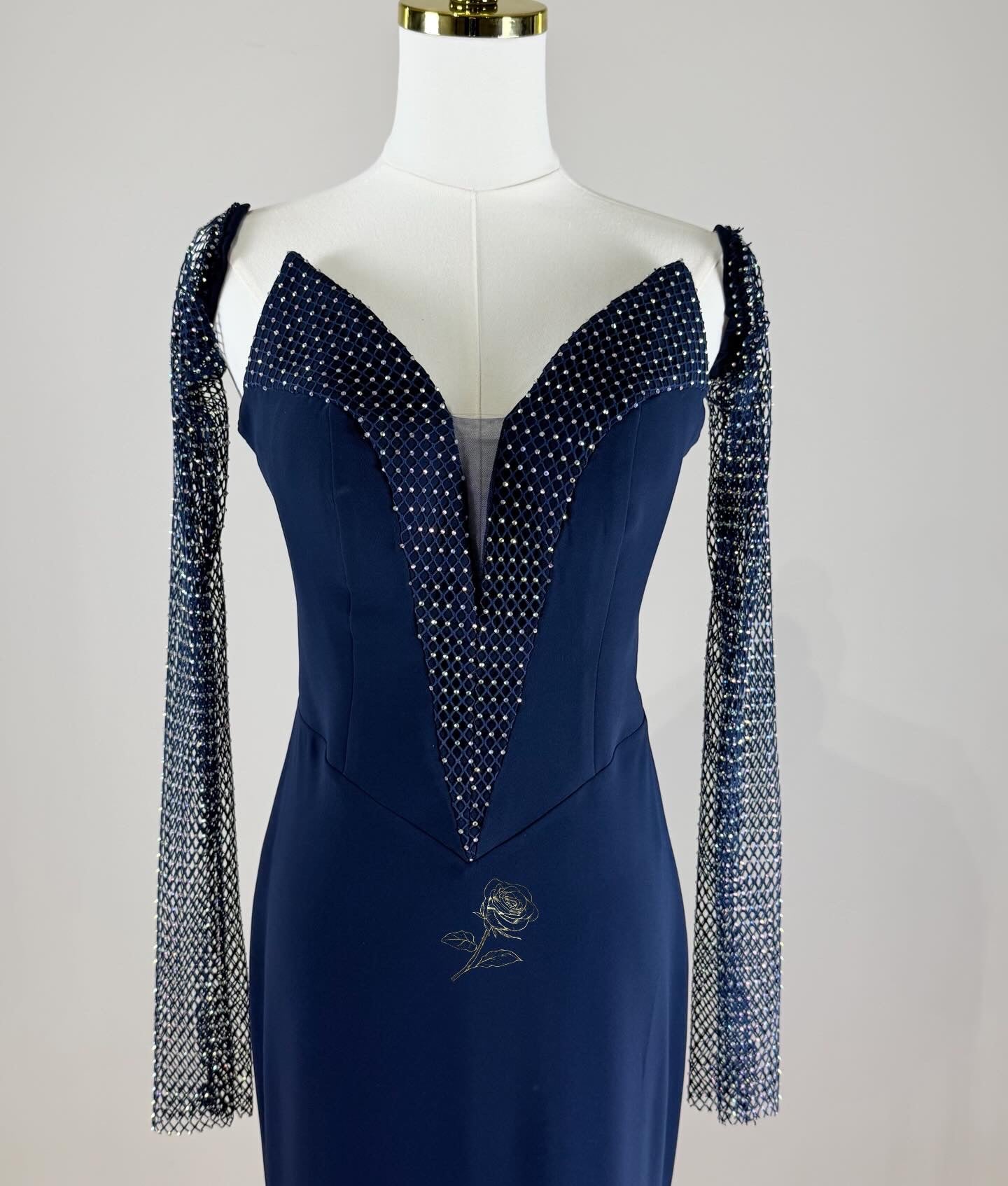 Robe MEVA