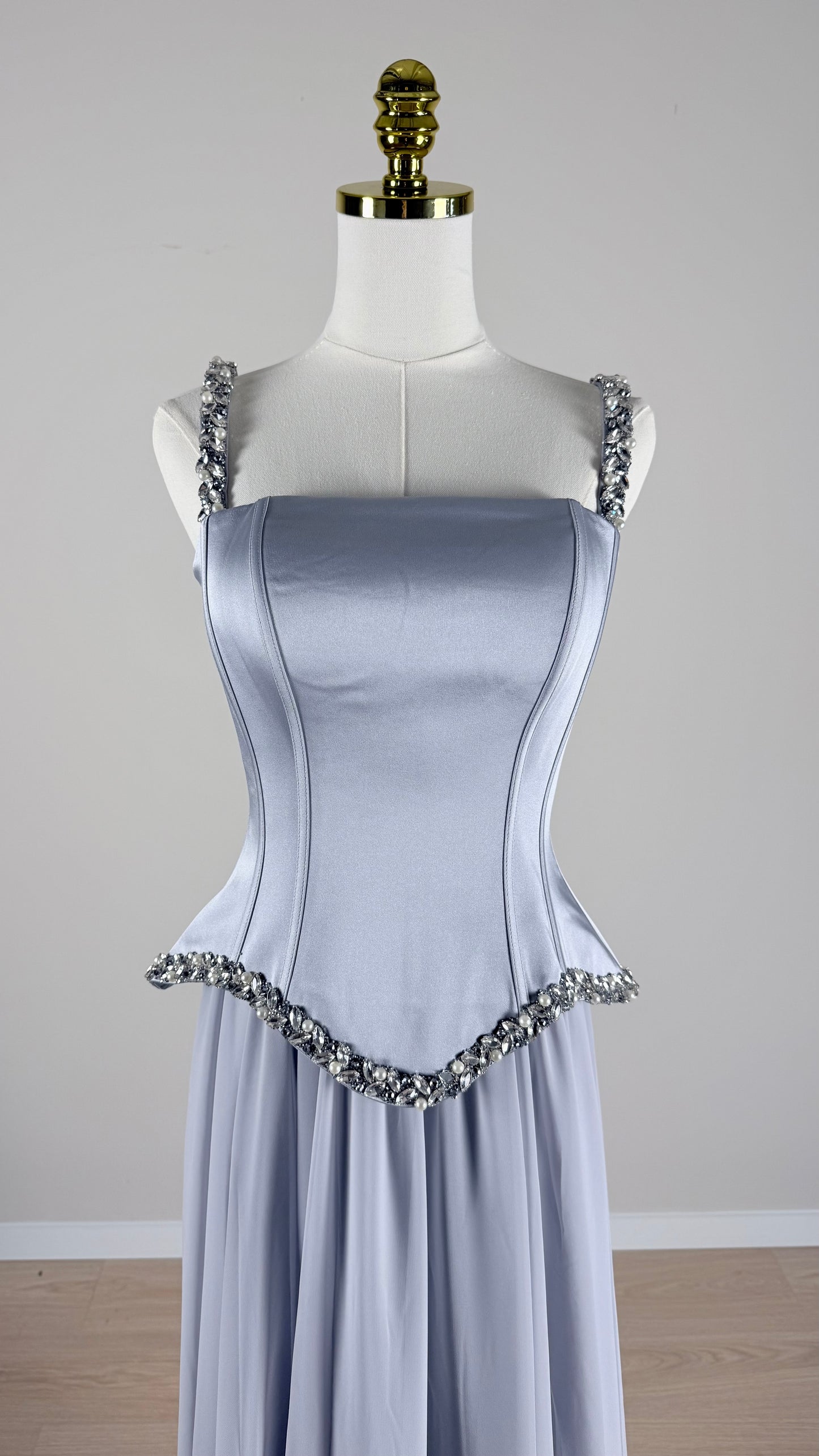 Robe LEYNA